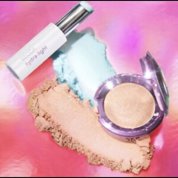 Becca x Barbie Ferreira Prismatica Light & Lip Duo - Picture 6 of 9